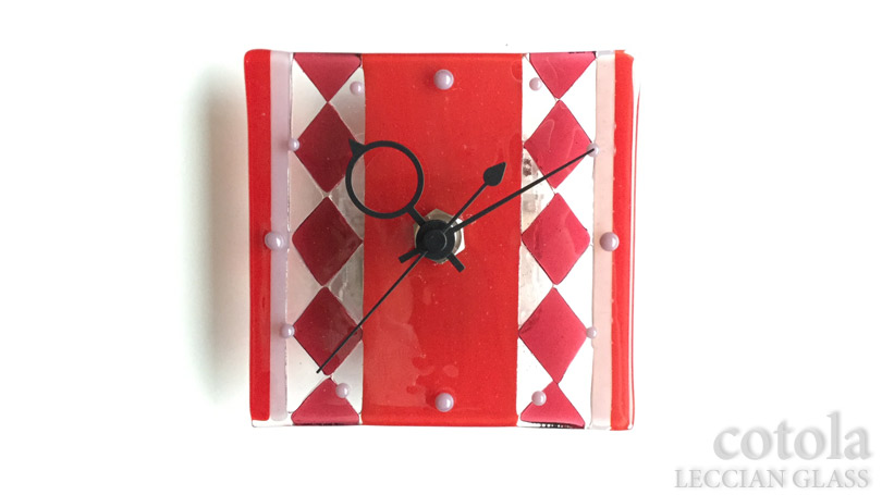 ガラス時計2　Tomoeさんガラスフュージング作品｜レチアンガラス資格認定講座