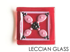 スクエア・プレート８cm　Tomoeさんガラスフュージング作品｜岐阜cotola｜レチアンガラス資格認定講座